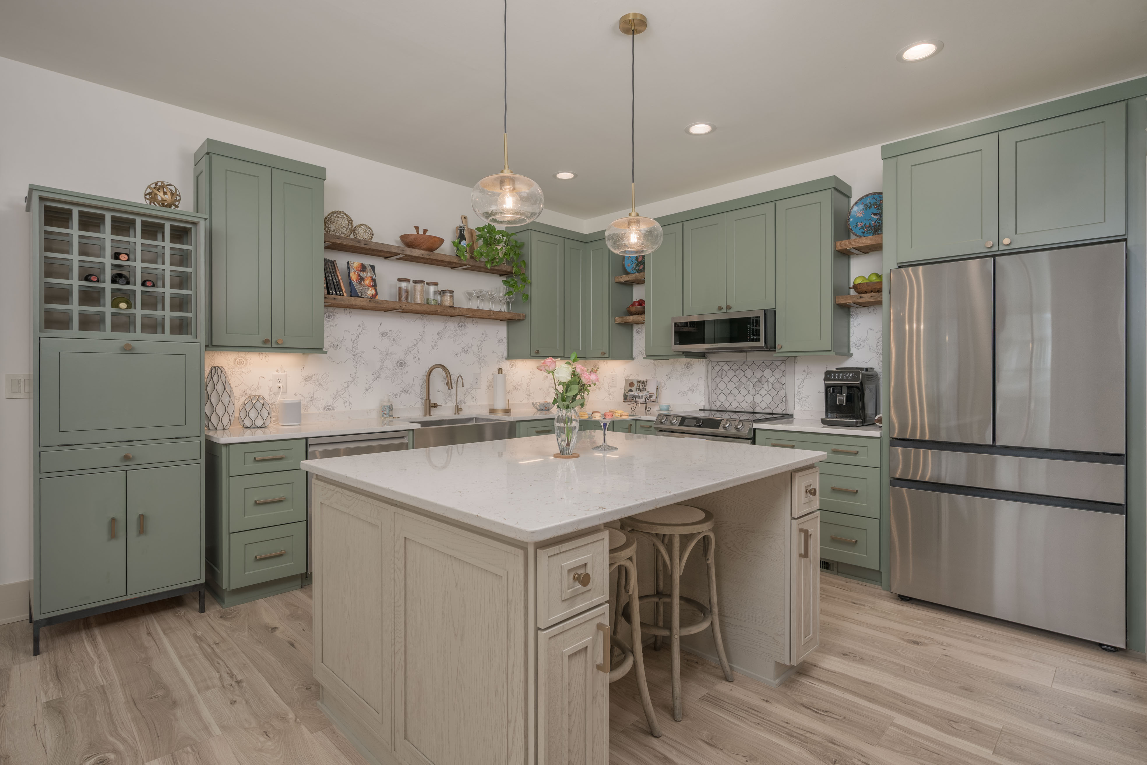 1040 Scull Shoals Drive image 9